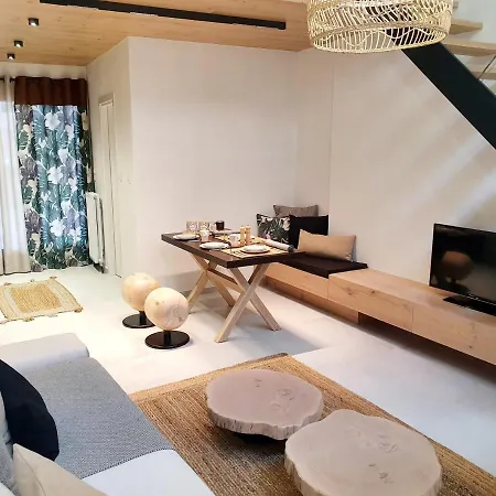 Boho Katoikia Apartment Volos